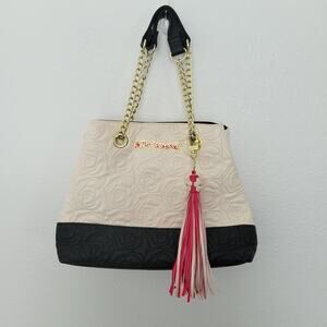 Betsey Johnson Black & White Quilted Rose Satchel Gold Chains Fuchsia Tassel